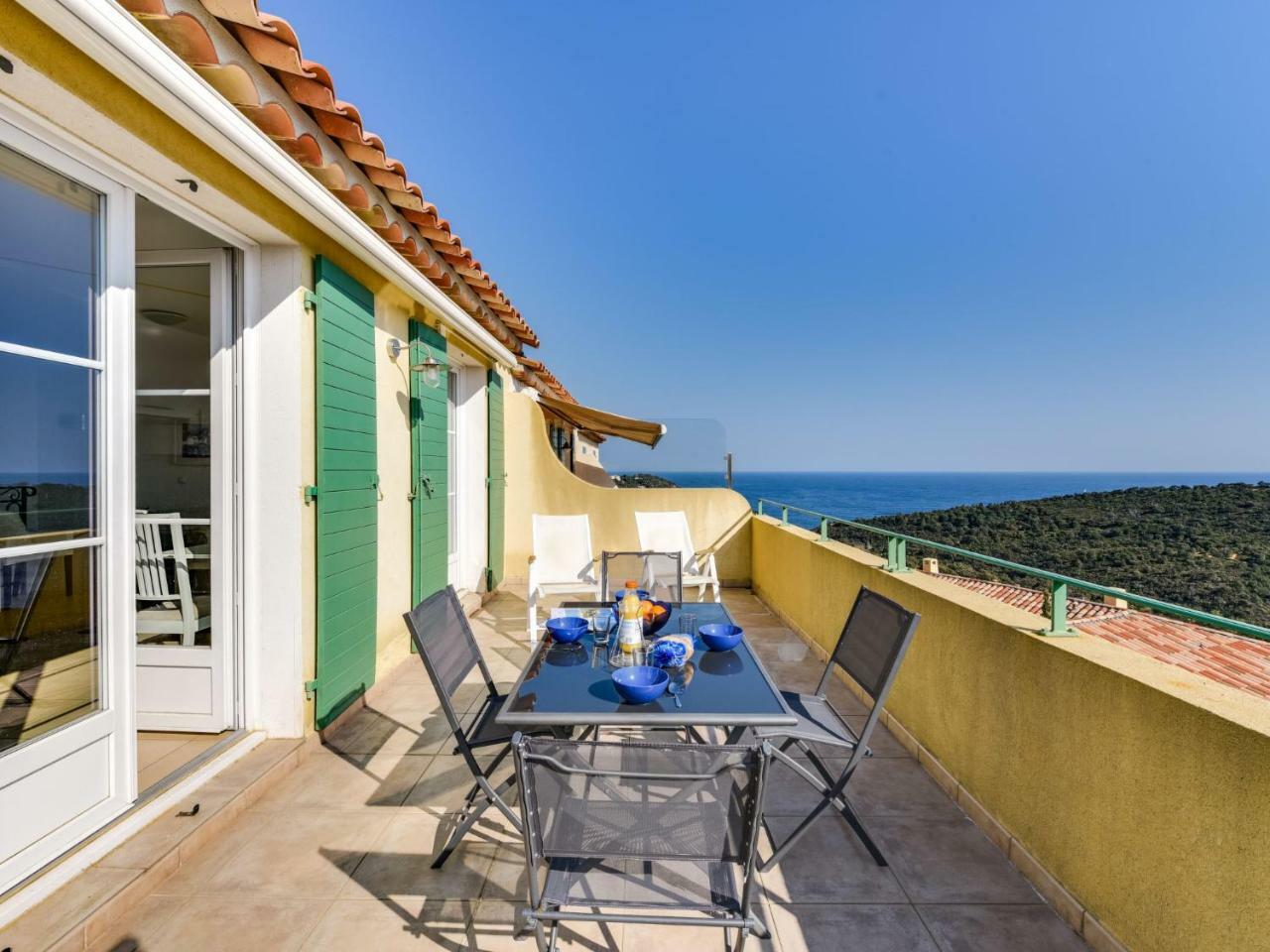 Holiday Home Le Belvédère Cavalaire-sur-Mer Extérieur photo